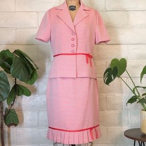 Adorable vintage skirt suit set by Sweet Suit